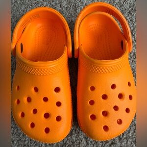 CROCS Toddler Classic Clog-size C8